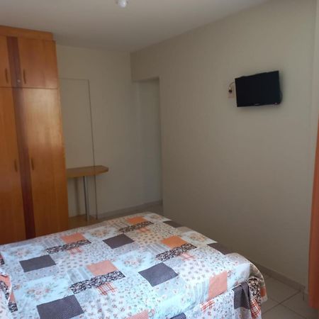Prive Das Thermas 01 - Ar Split Nos 2 Quartos, Ventilador Na Sala, Purificador Soft Gelada Natural Caldas Novas Εξωτερικό φωτογραφία